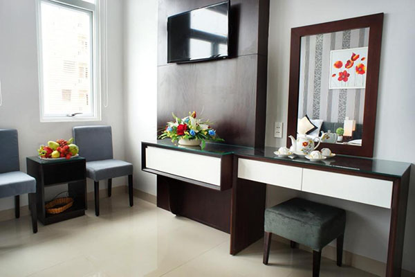 Cải tạo nhà 4 tầng thành khách sạn mini tại Đà Nẵng